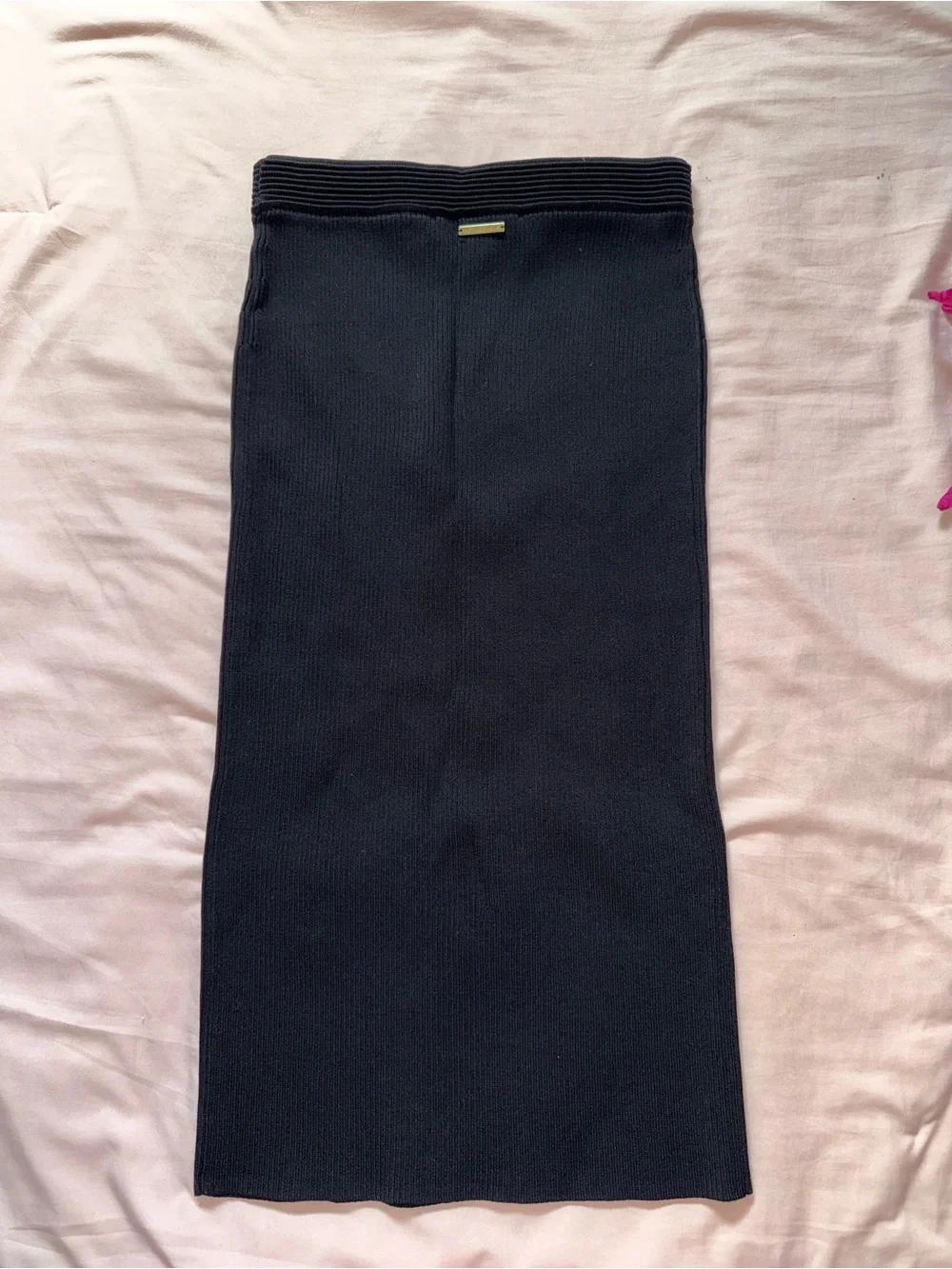 Michael Kors black ribbed knit elastic pencil midi skirt